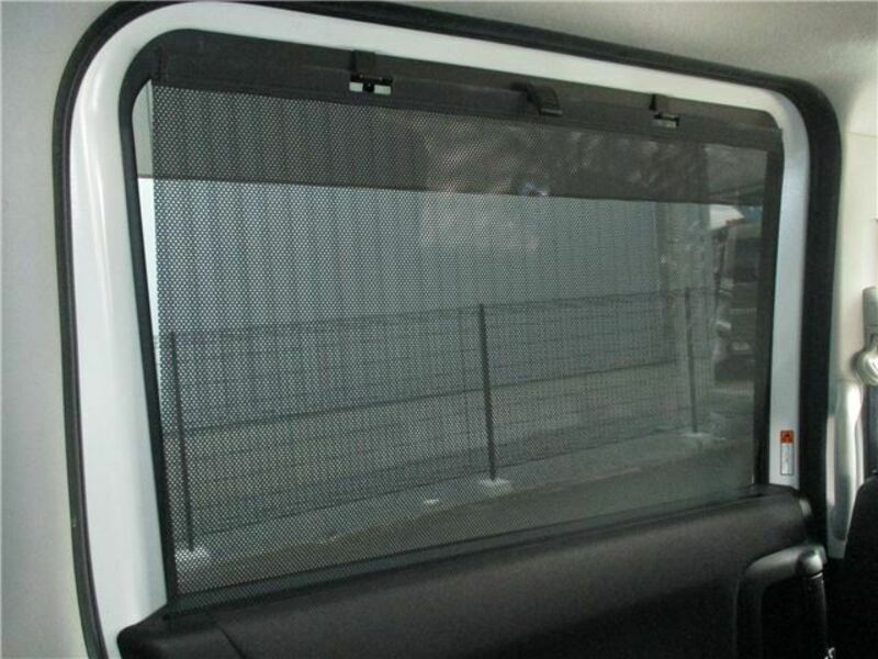 DELICA D2