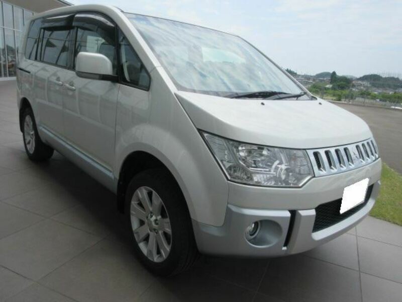 DELICA D5