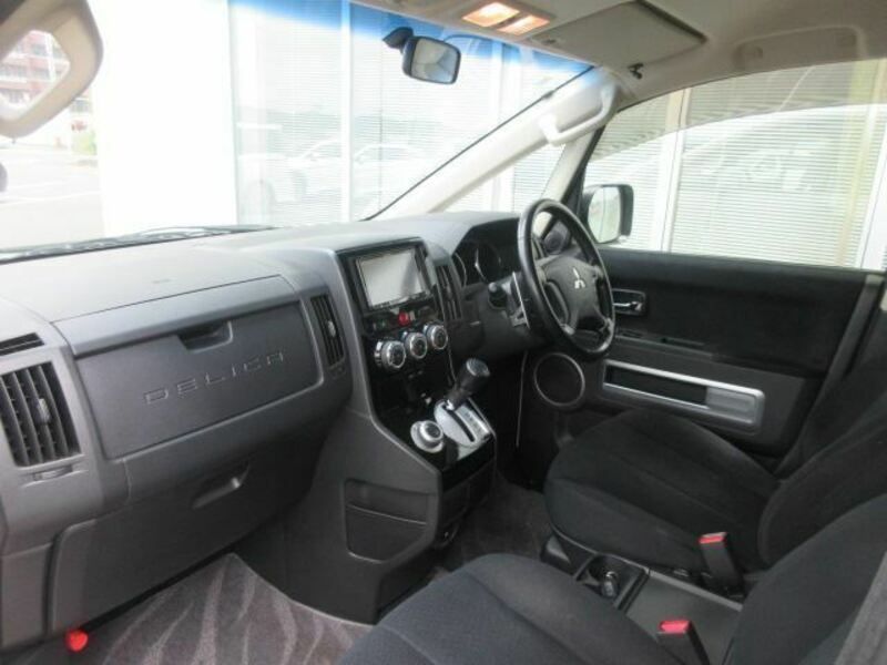 DELICA D5