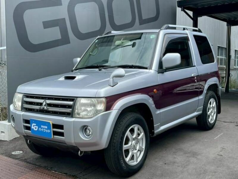 MITSUBISHI PAJERO MINI