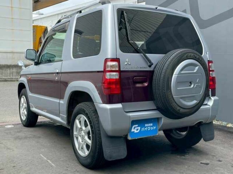 PAJERO MINI