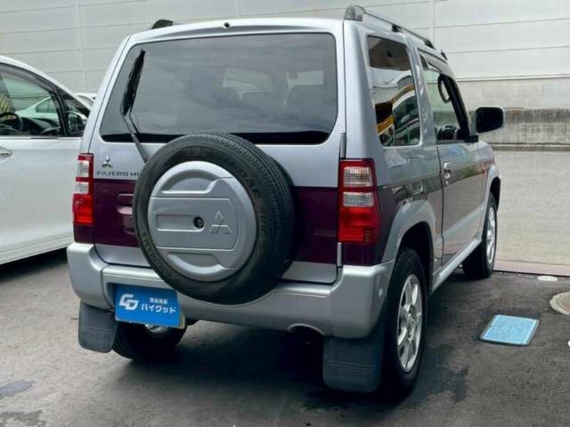 PAJERO MINI