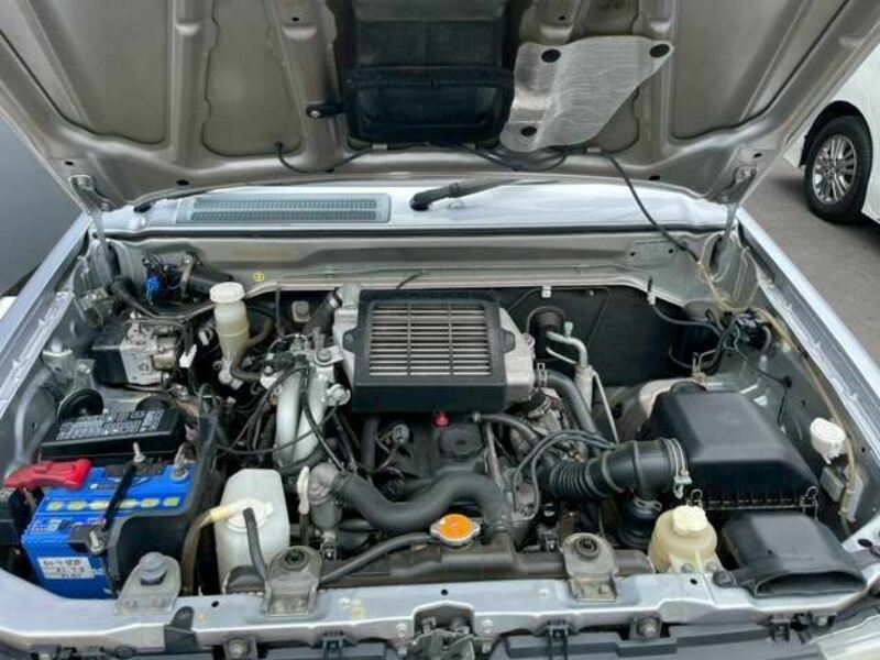 PAJERO MINI