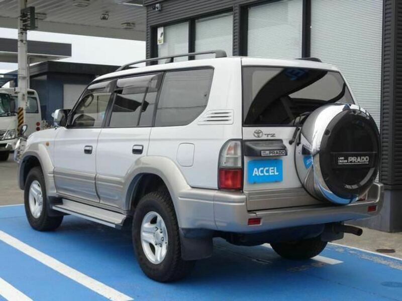 LAND CRUISER PRADO