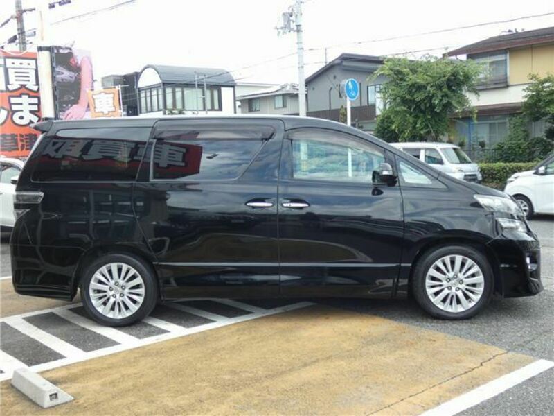 VELLFIRE
