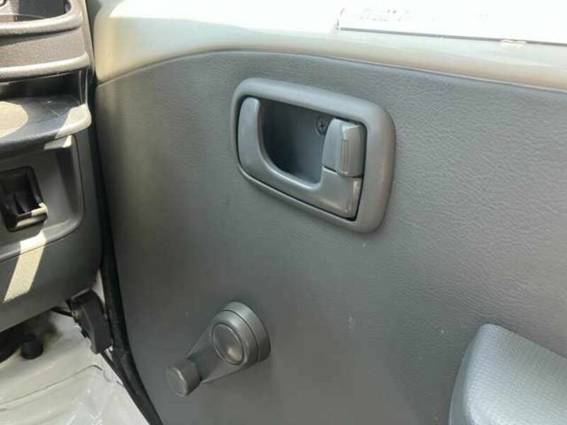 MINICAB VAN