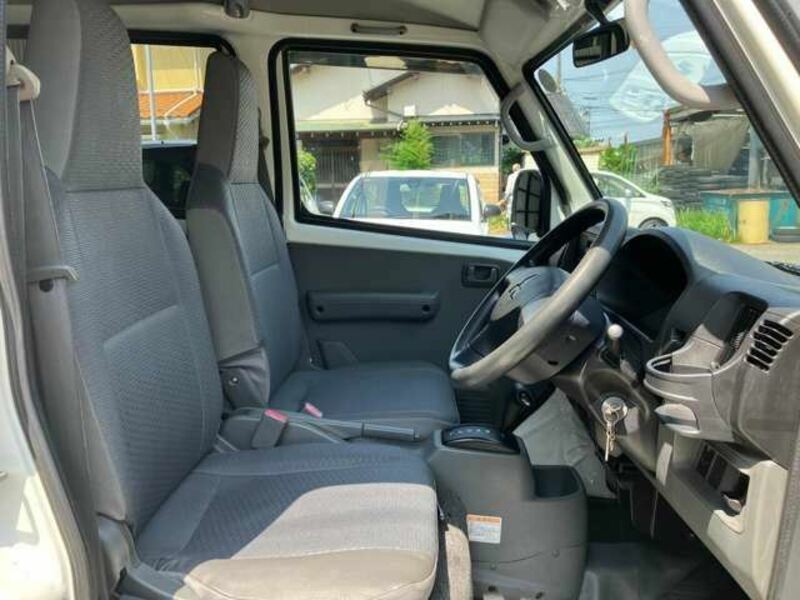MINICAB VAN