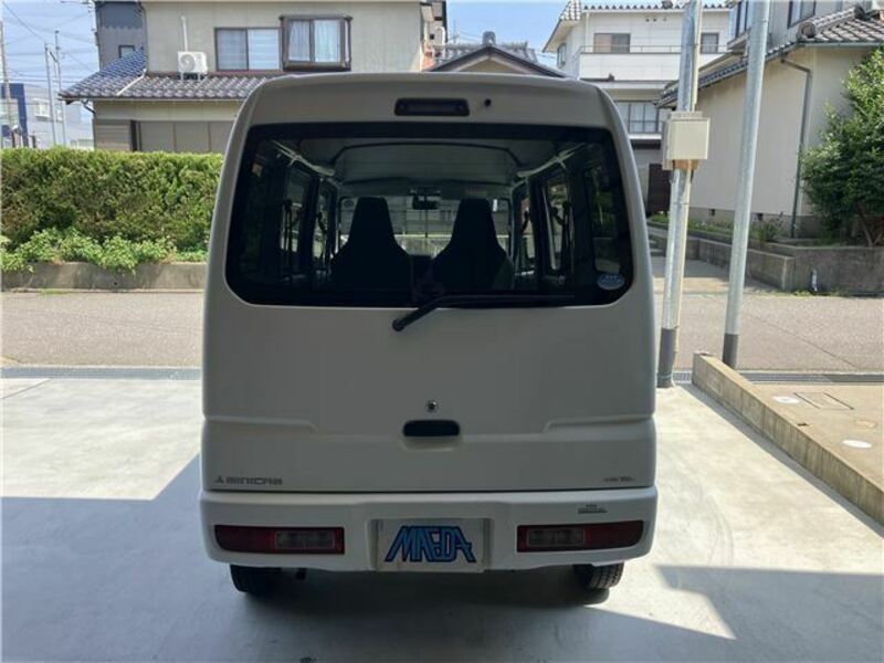 MINICAB VAN