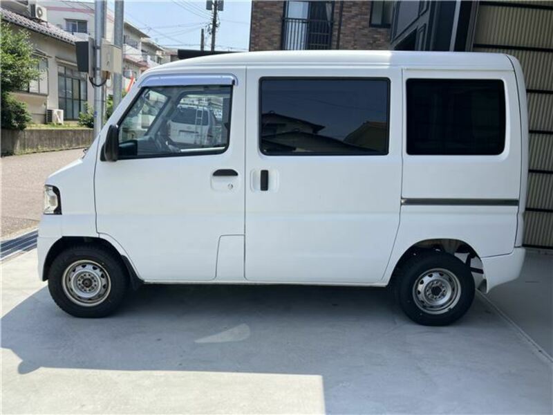 MINICAB VAN