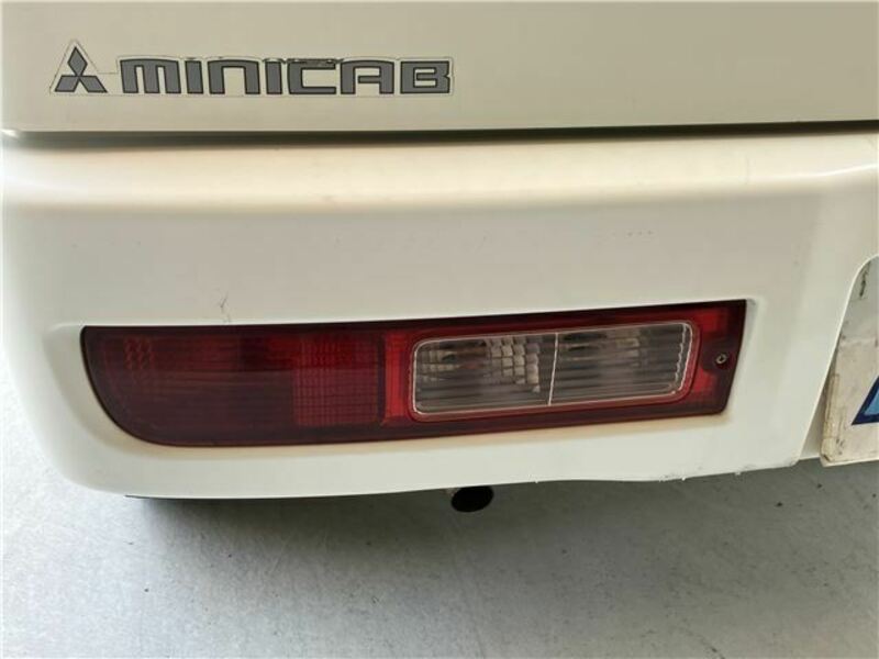 MINICAB VAN