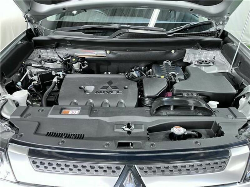 OUTLANDER