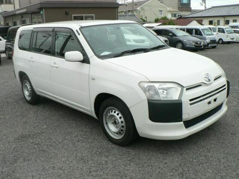 TOYOTA SUCCEED VAN