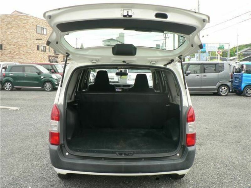 SUCCEED VAN