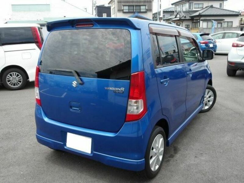 WAGON R