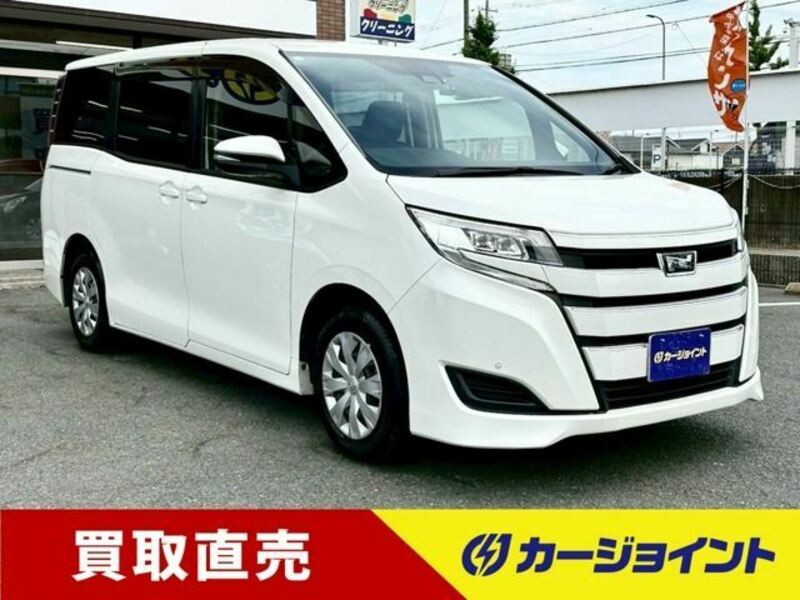 TOYOTA NOAH