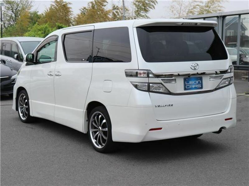 VELLFIRE