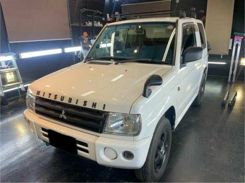 PAJERO MINI