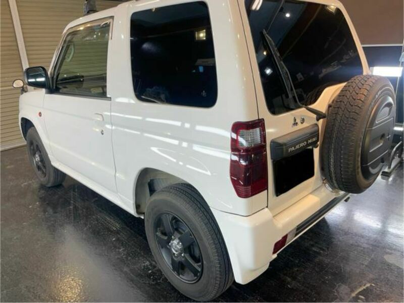 PAJERO MINI