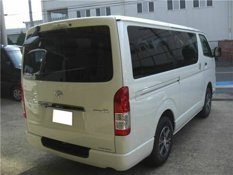 HIACE