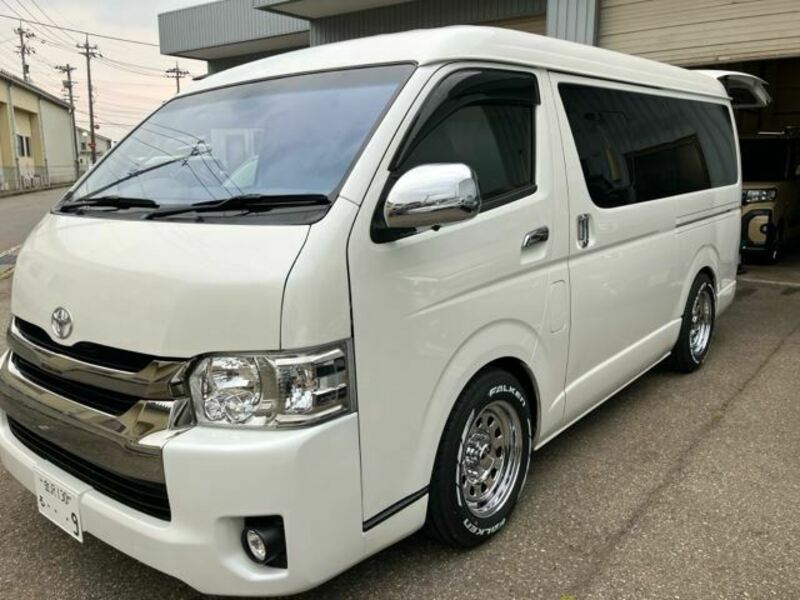 HIACE