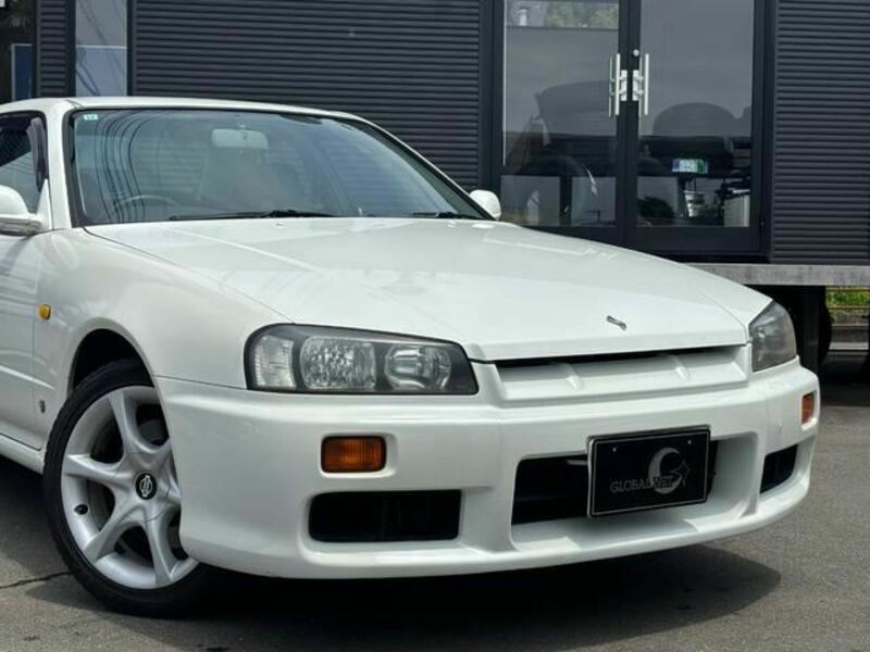 SKYLINE