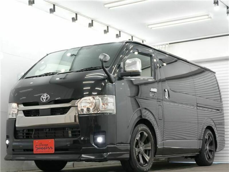 HIACE VAN