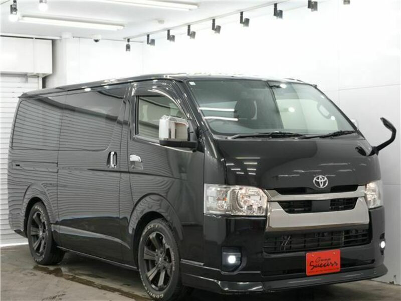 HIACE VAN