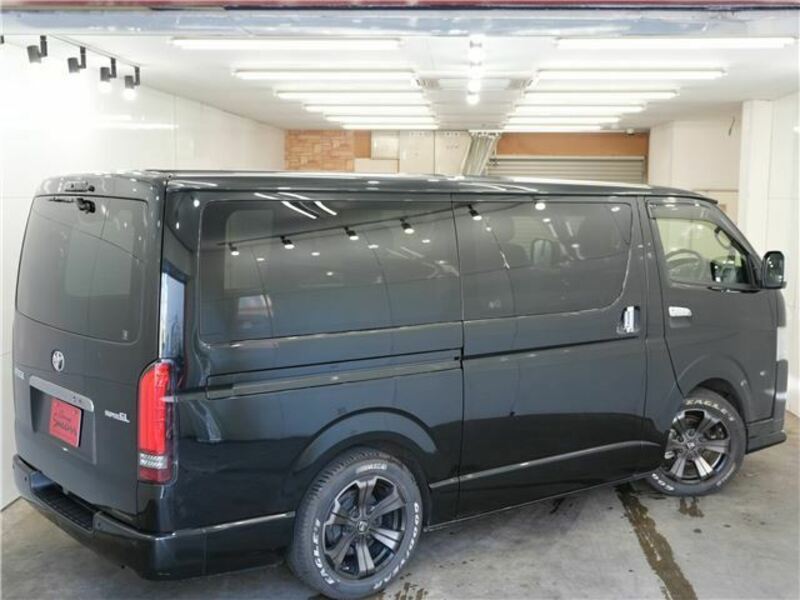 HIACE VAN