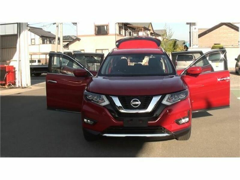 NISSAN X-TRAIL