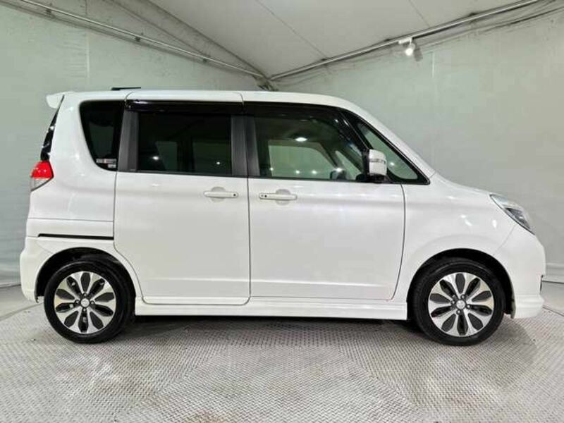 DELICA D2