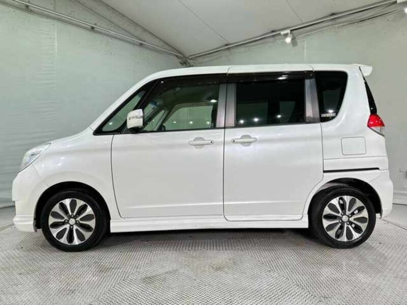 DELICA D2