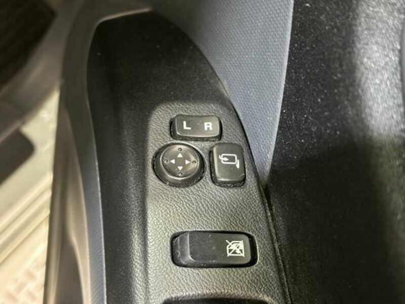 DELICA D2