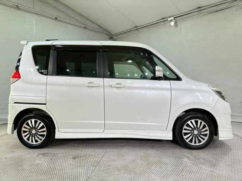 DELICA D2