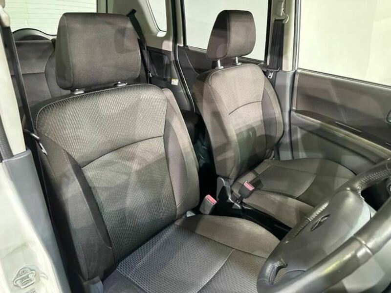 DELICA D2