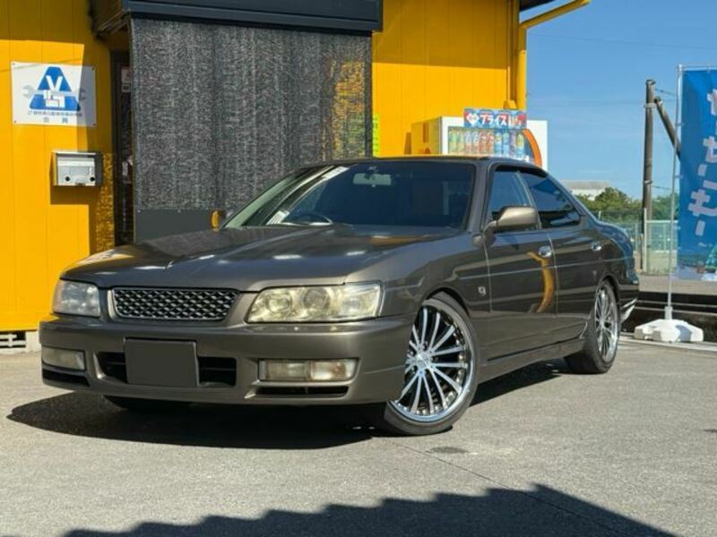 NISSAN LAUREL
