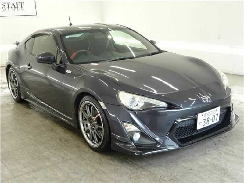 TOYOTA 86