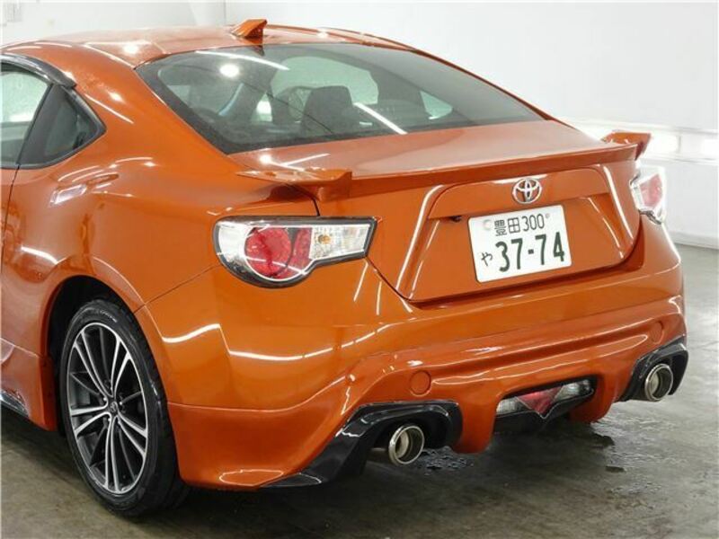 86