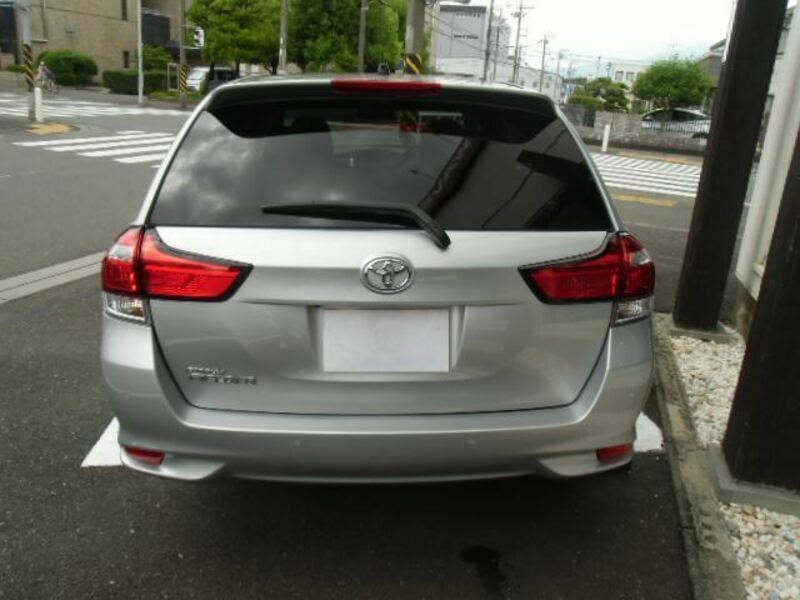 COROLLA FIELDER