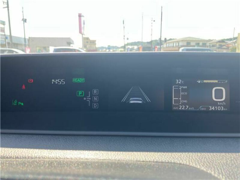 PRIUS PHV