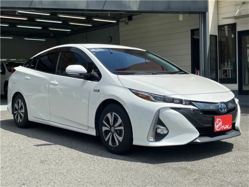 PRIUS PHV