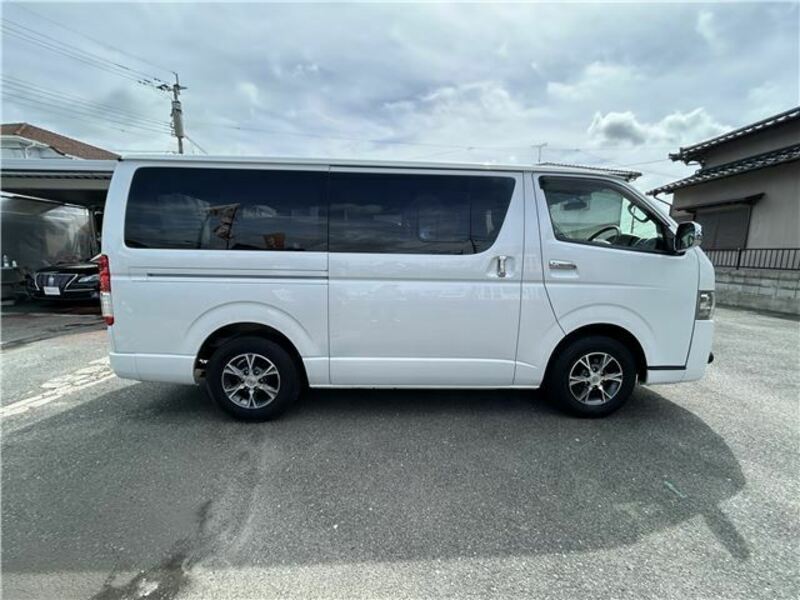 HIACE