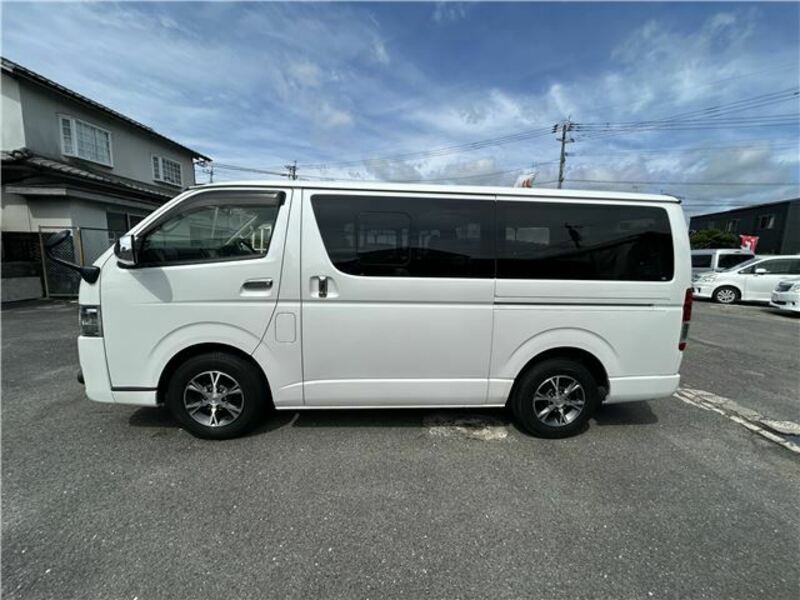 HIACE