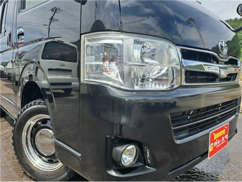 HIACE VAN