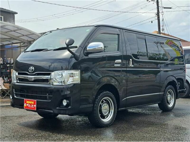 HIACE VAN