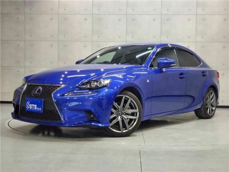 LEXUS IS