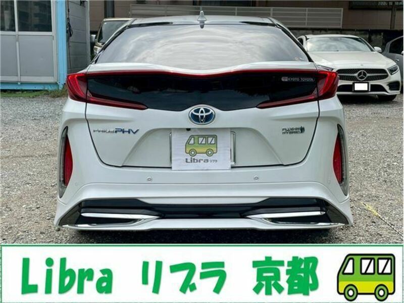 PRIUS PHV