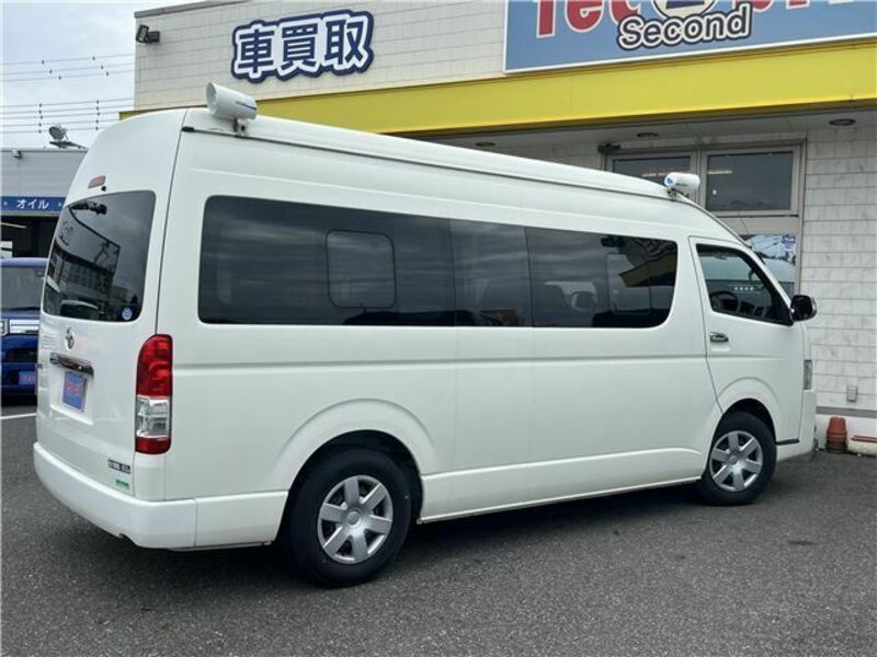 HIACE