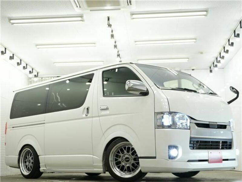 HIACE VAN