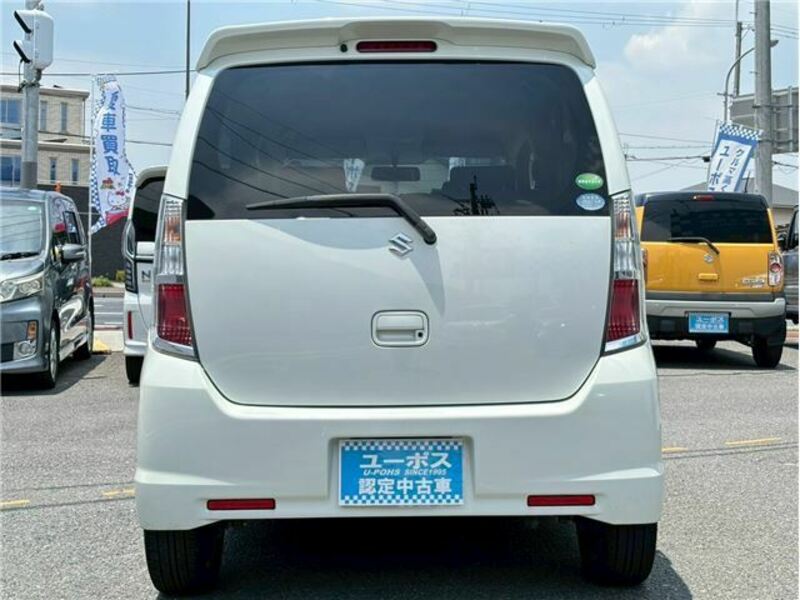 WAGON R
