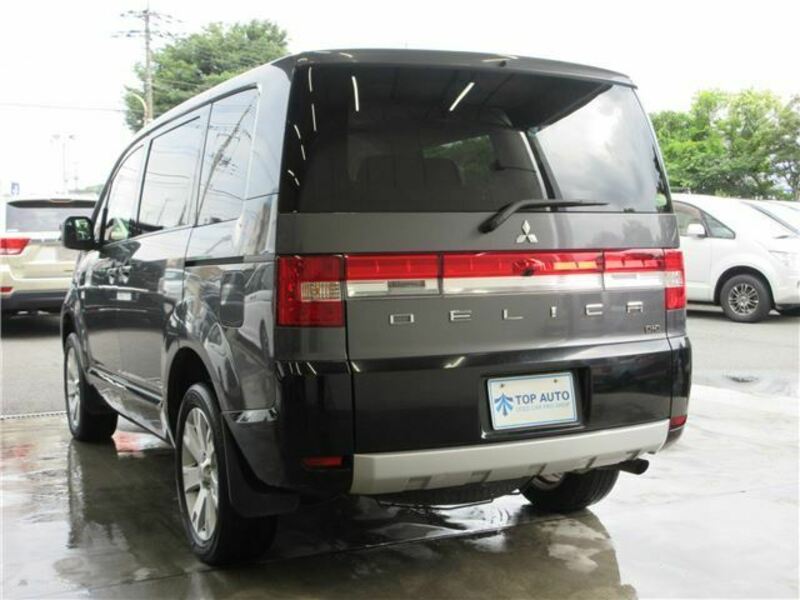 DELICA D5
